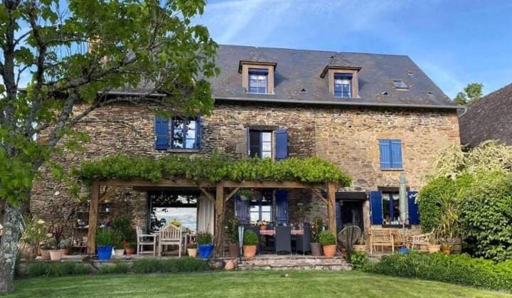 La Maison Bleue Juillac  Exterior photo